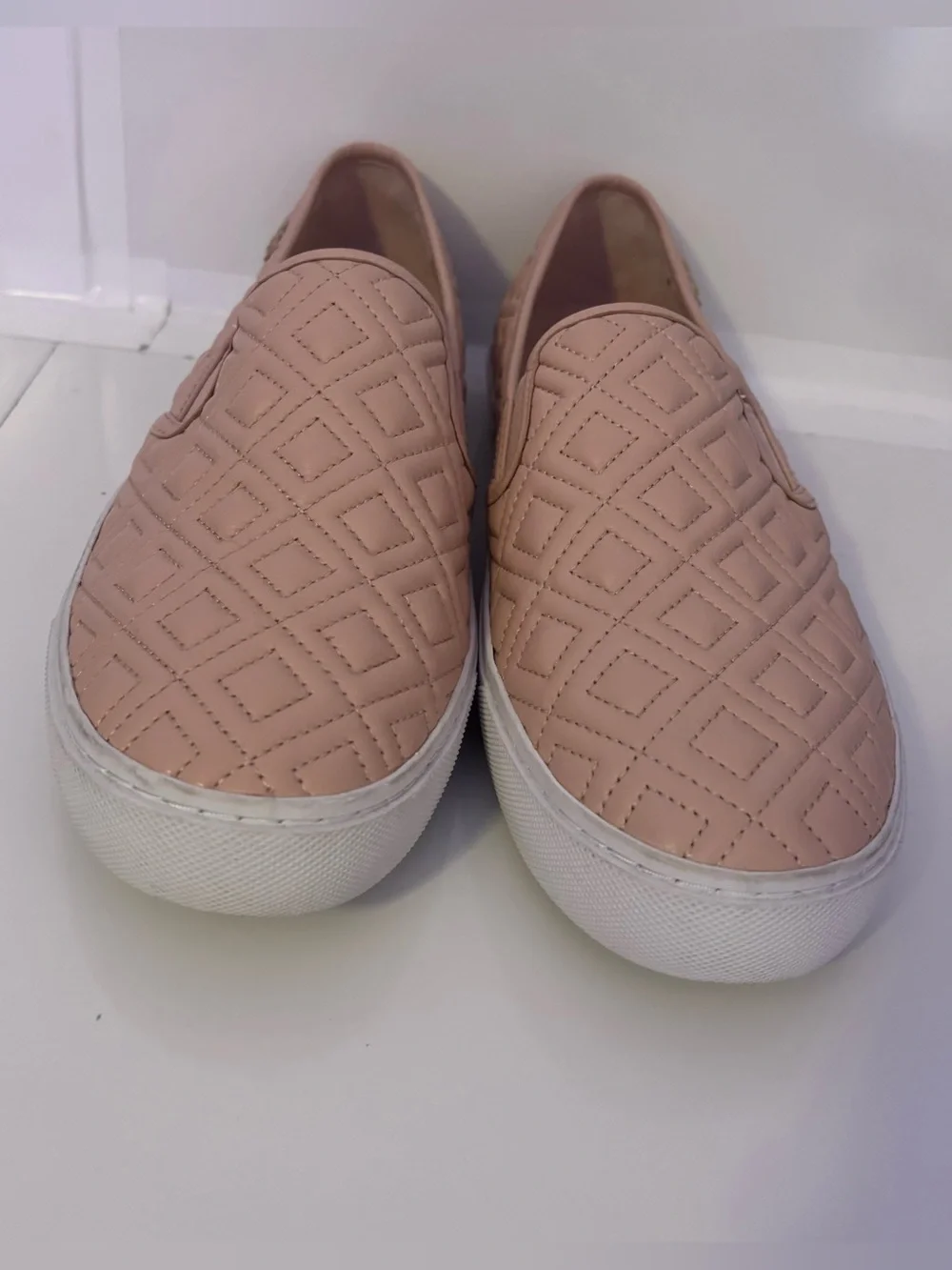 Tory Burch Pink Quilted 10.5 Shoes